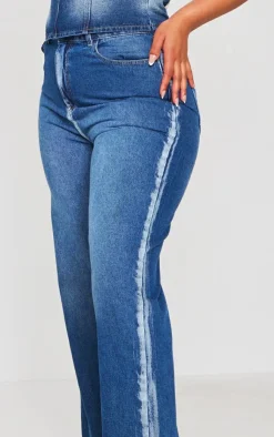 Outlet PrettyLittleThing Plus Washed Down Distressed Look Wide Leg Jeans Indigo Blue Wash