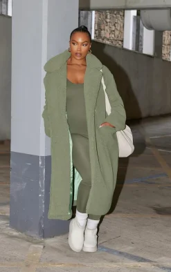 PrettyLittleThing Winter Coats & Jackets*Plus Longline Borg Coat