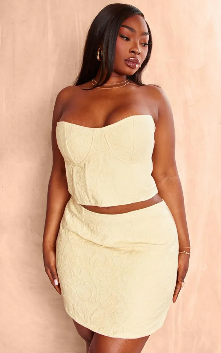 Clearance PrettyLittleThing Plus Textured Mini Skirt Lemon