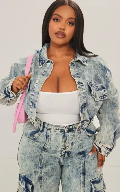 Hot PrettyLittleThing Plus Pocket Detail Crop Denim Jacket Light Blue Acid Wash