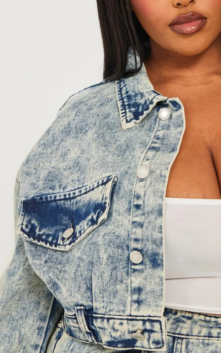 Hot PrettyLittleThing Plus Pocket Detail Crop Denim Jacket Light Blue Acid Wash