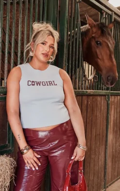PrettyLittleThing Sleeveless Tops*Plus Cowgirl Graphic Racer Crop Top
