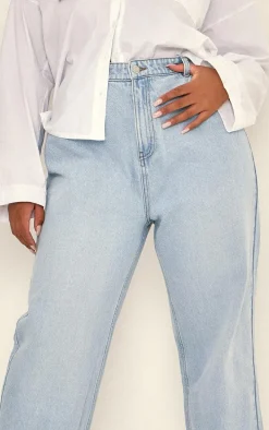 Plus Light Blue Wash High Rise Straight Leg Jeans