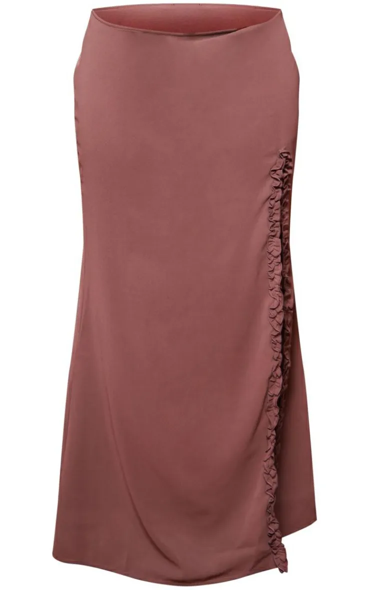 Discount PrettyLittleThing Plus Chiffon Split Hem Maxi Skirt Light Brown