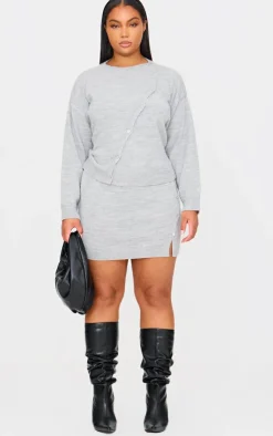 Hot PrettyLittleThing Plus Asymmetric Fluffy Yarn Cardigan Light Grey
