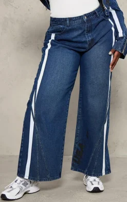 Hot PrettyLittleThing Plus Graphic Detail Panelled Wide Leg Jeans Mid Blue Wash