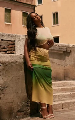 Hot PrettyLittleThing Plus Green Ombre Printed Sheer Mesh Maxi Skirt Mint