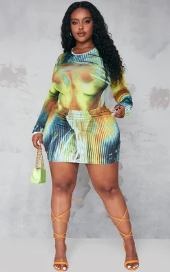 Best PrettyLittleThing Plus Body Print High Leg Bodysuit Multi