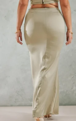 Outlet PrettyLittleThing Plus Embroidered Floral Satin Maxi Skirt Olive