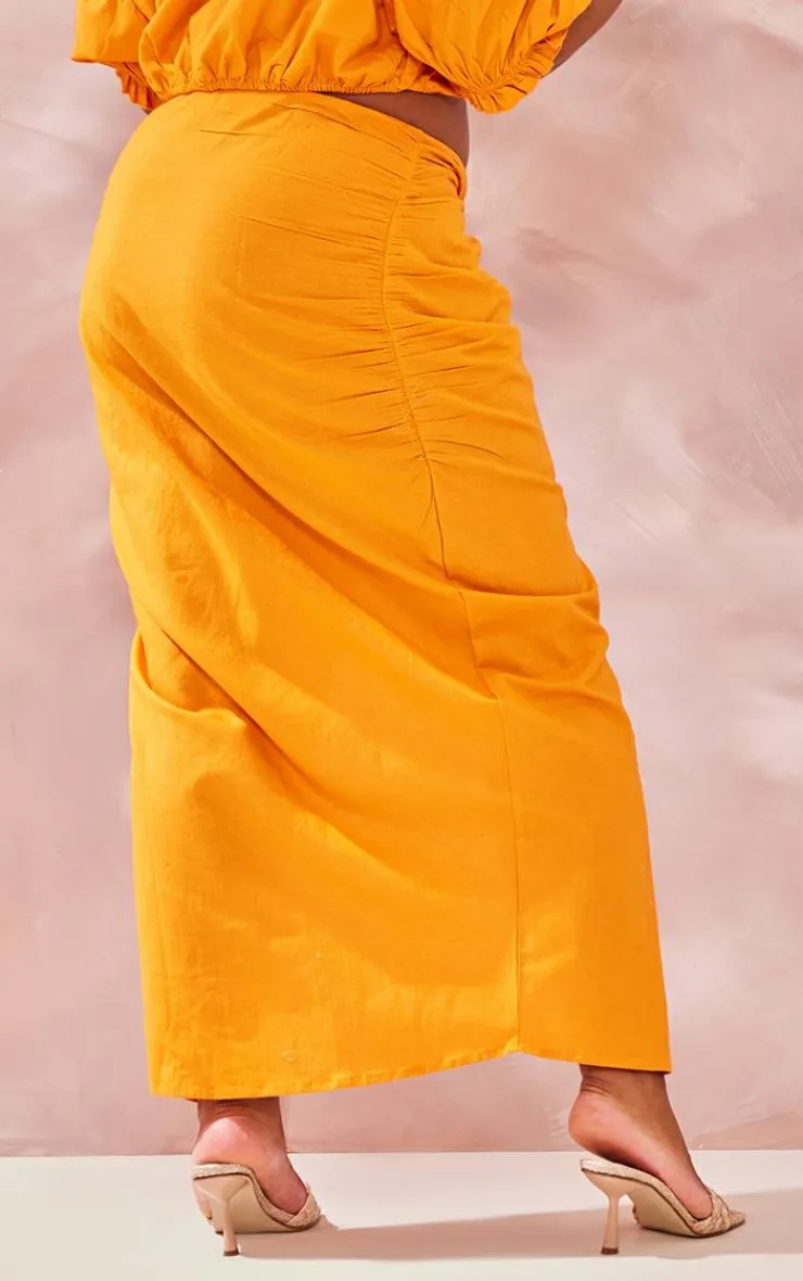 Sale PrettyLittleThing Plus Linen Look Ruched Side Split Midi Skirt Orange