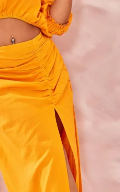 Sale PrettyLittleThing Plus Linen Look Ruched Side Split Midi Skirt Orange