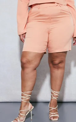 New PrettyLittleThing Plus Linen Look Tailored Shorts Peach