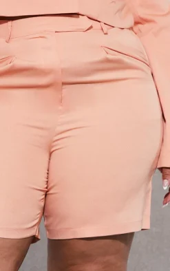 New PrettyLittleThing Plus Linen Look Tailored Shorts Peach