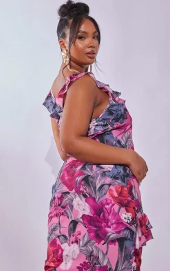 New PrettyLittleThing Plus Floral Printed Ruffle Scoop Neck Top Pink