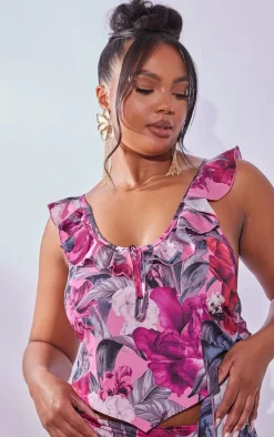 New PrettyLittleThing Plus Floral Printed Ruffle Scoop Neck Top Pink