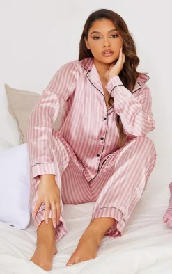 PrettyLittleThing Christmas Gifts*PLUS Pink Stripe Print Satin Long PJ Set