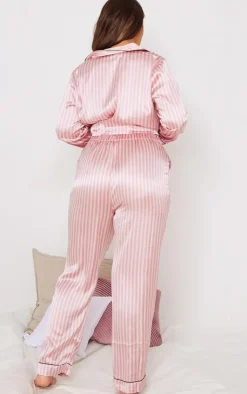 PrettyLittleThing Christmas Gifts*PLUS Pink Stripe Print Satin Long PJ Set