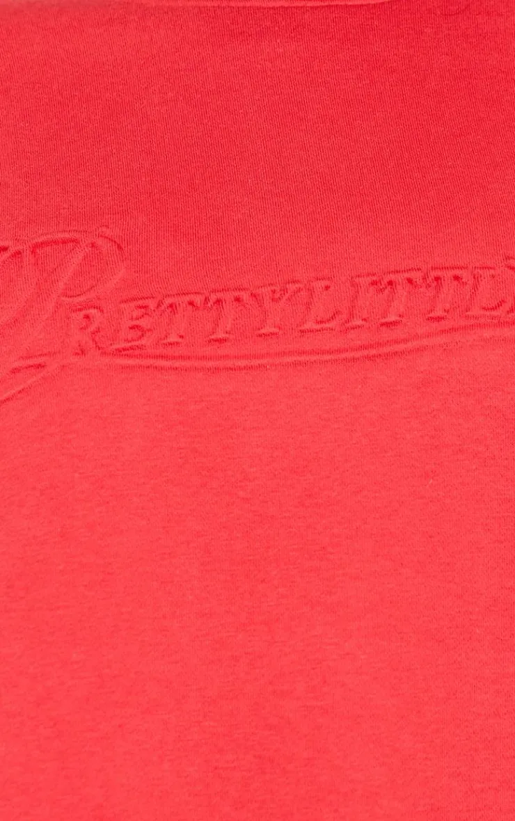 Hot PrettyLittleThing Plus Embossed Graphic Oversized Sweatshirt Red