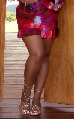 Hot PrettyLittleThing Plus Floral Lace Up Ruffle Hem Skirt Red