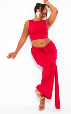 Outlet PrettyLittleThing Plus Slinky Crop Top Red