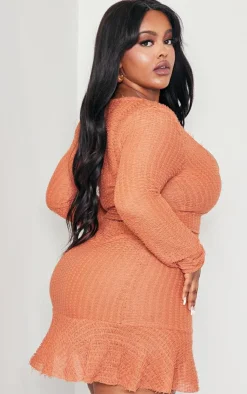 PrettyLittleThing Plus Textured Frayed Detail V Neck Long Sleeve Top Rust