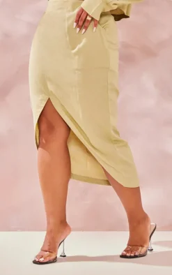 Best PrettyLittleThing Plus Linen Look Split Front Midi Skirt Sage Green