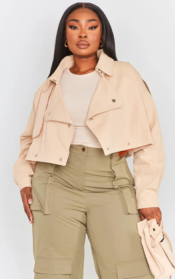 PrettyLittleThing Trench Coats*Plus Contrast Lining Cropped Trench Coat