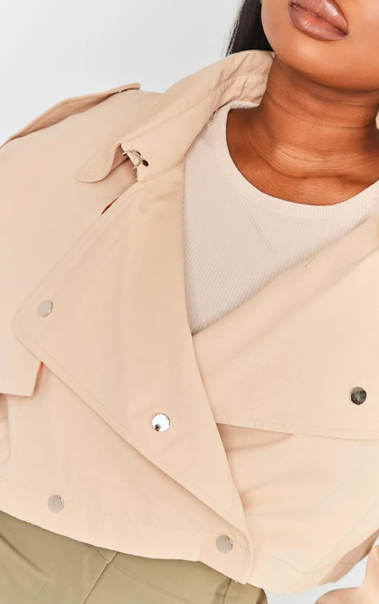 PrettyLittleThing Trench Coats*Plus Contrast Lining Cropped Trench Coat