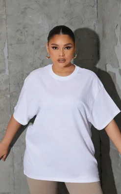 PrettyLittleThing T-Shirts*Plus Ultimate Oversized T Shirt