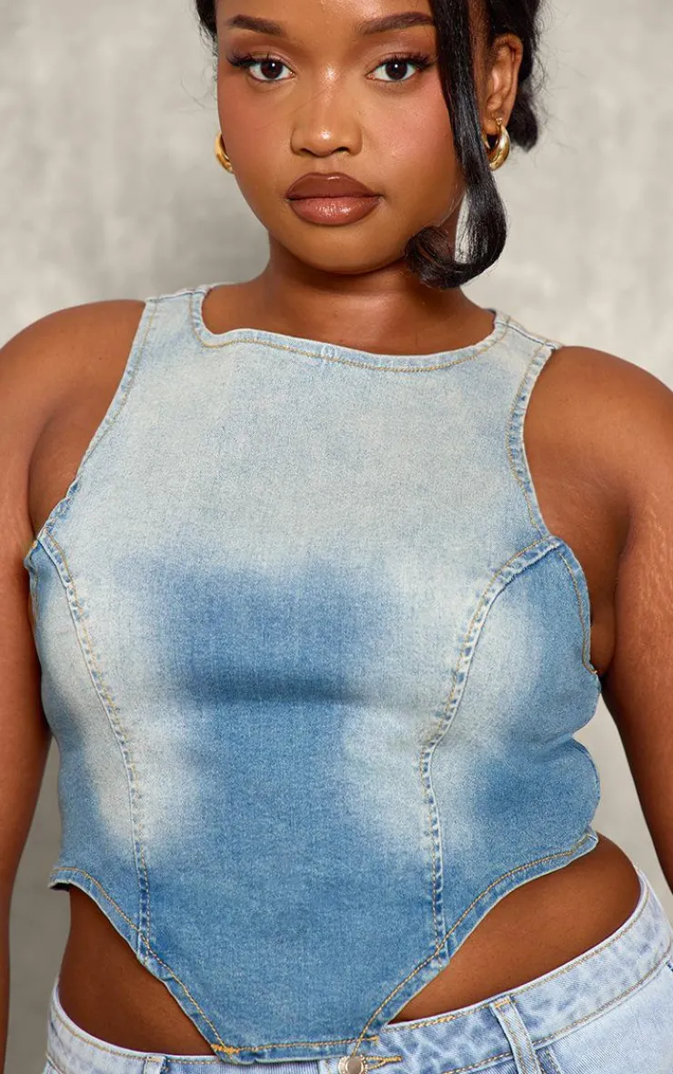 PrettyLittleThing Sleeveless Tops*Plus Dipped Front Denim Crop Top