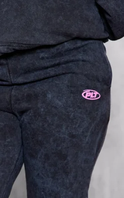 PrettyLittleThing Black Sweatsuits*Plus Plt Graphic Acid Wash Puff Printed Sweatpants