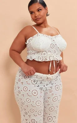 PrettyLittleThing Plus Cami Crop Top White