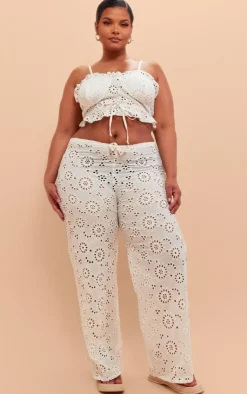 PrettyLittleThing Plus Cami Crop Top White