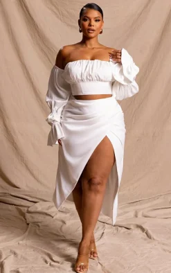 PrettyLittleThing Plus Constructed Satin Ruched Balloon Sleeve Crop Top White