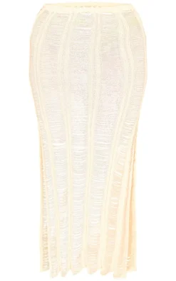 Hot PrettyLittleThing Plus Distressed Knitted Midaxi Skirt White
