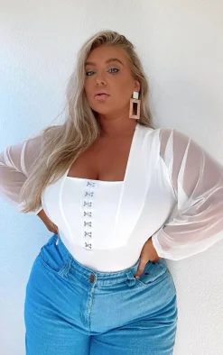 PrettyLittleThing Corsets*Plus Eyelet Detail Mesh Sleeve Bodysuit