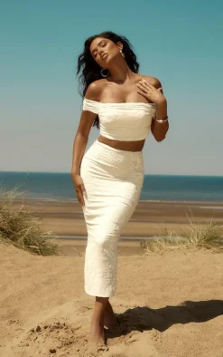 Outlet PrettyLittleThing Premium Devore Midaxi Skirt Cream