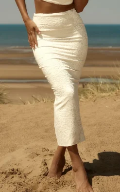 Outlet PrettyLittleThing Premium Devore Midaxi Skirt Cream