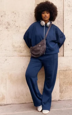 Best PrettyLittleThing Premium Plus Oversized Pintuck Wide Leg Sweatpants Navy