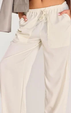 PrettyLittleThing Christmas Day Outfits*Premium Satin Low Rise Drawstring Pants