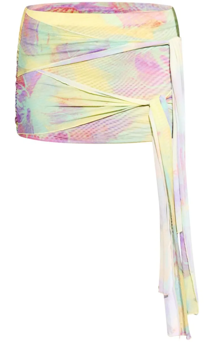 Clearance PrettyLittleThing Premium Print Double Layer Mesh Knot Detail Mini Skirt Yellow