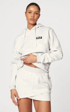 PrettyLittleThing Grey Sweatsuits*Logo Badge Detailed Oversized Hoodie