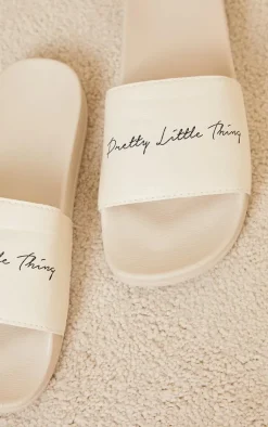 PrettyLittleThing Slides*Graphic Slides