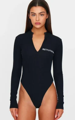 PrettyLittleThing Crinkle Rib Half Zip Bodysuit Black
