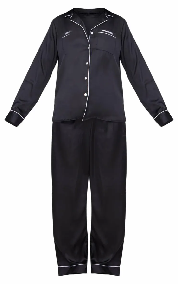 PrettyLittleThing Christmas Pajamas*Contrast Piping Satin Long PJ Set