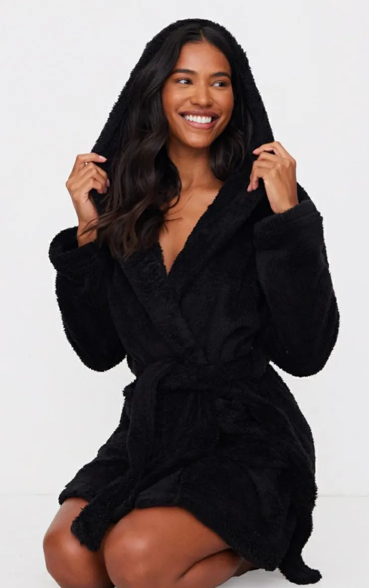 PrettyLittleThing Christmas Gifts*Fluffy Bath Robe