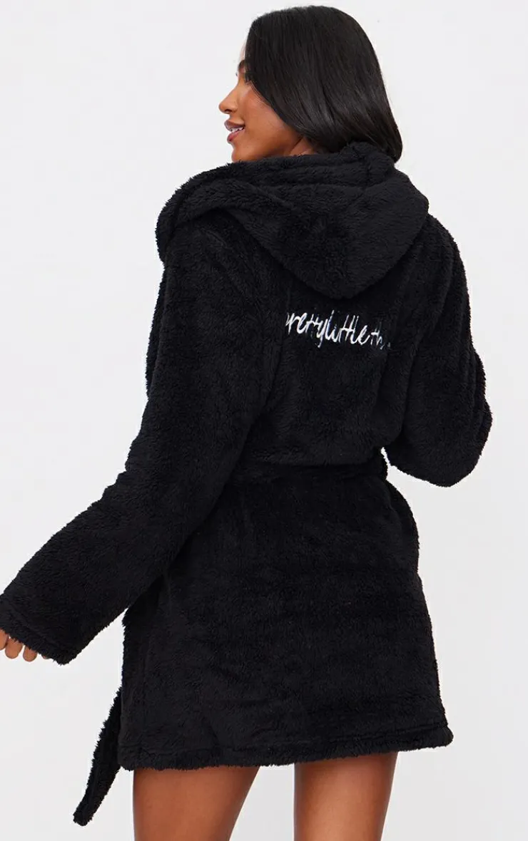PrettyLittleThing Christmas Gifts*Fluffy Bath Robe