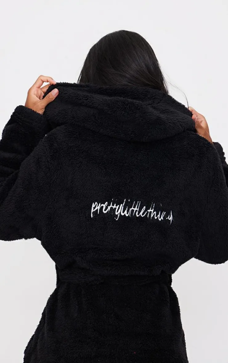 PrettyLittleThing Christmas Gifts*Fluffy Bath Robe