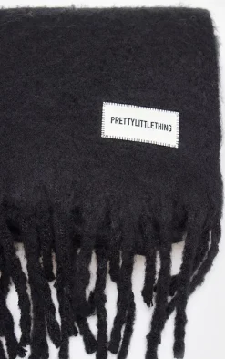 PrettyLittleThing Scarves & Gloves*Logo Blanket Tassel Scarf