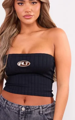 PrettyLittleThing Snatched*Metal Badge Snatched Rib Bandeau Top